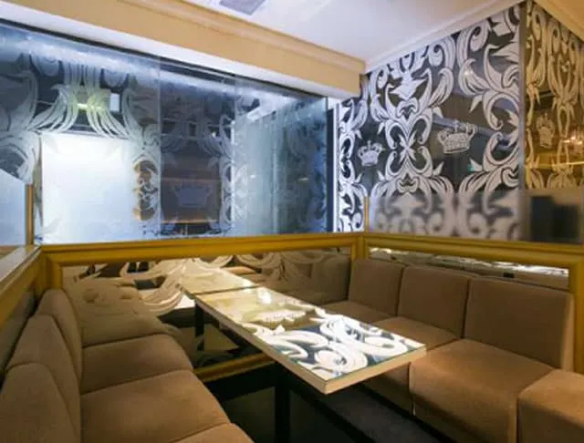 Club Real（レアル） 北新地キャバクラ SHOP GALLERY 1
