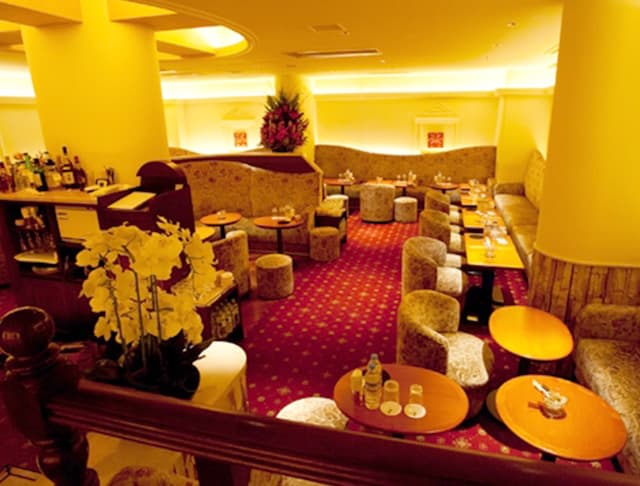 クラブ華壇（かだん）(銀座)の黒服求人｜キャバクラボーイ求人【ジョブショコラ】