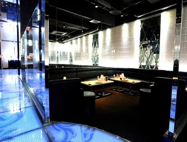 【高円寺駅】CLUB REVIA（レビア） 吉祥寺キャバクラ SHOP GALLERY 2